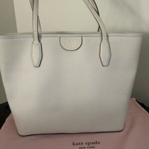 Kate Spade Lori Tote in Parchment